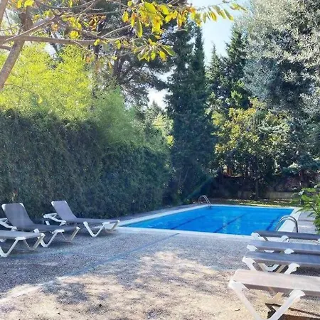 Lujosa Casa Con Piscina Privada Villa