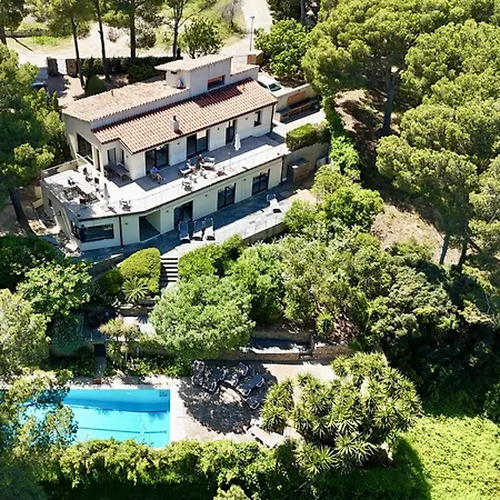 Lujosa Casa Con Piscina Privada *