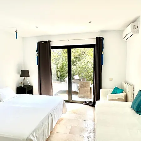 Lujosa Casa Con Piscina Privada Villa *