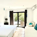 Lujosa Casa Con Piscina Privada ヴィラ *